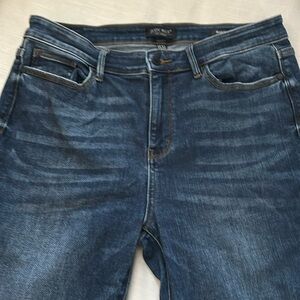 Judy Blue 15/32 Boot Cut Jeans